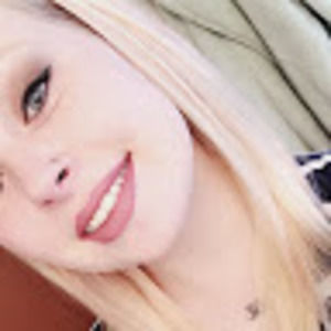 Meet your Posher, Alana